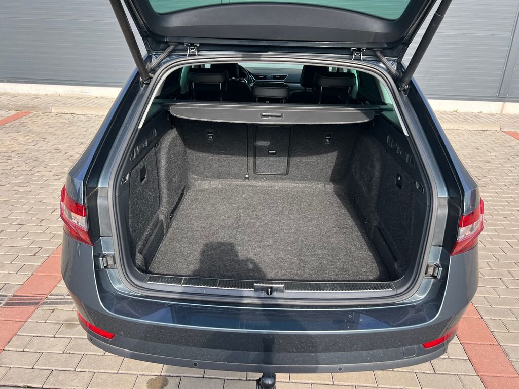 Škoda Superb Kombi 2,0 l 110 kw