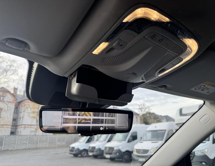 Mercedes-Benz Vito 17