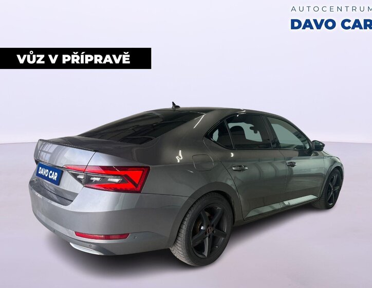 Škoda Superb Liftback 2,0 l 140 kw