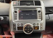 Toyota Verso Kombi 2,0 l 93 kw