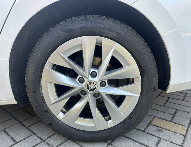 Škoda Octavia Kombi 2,0 l 110 kw