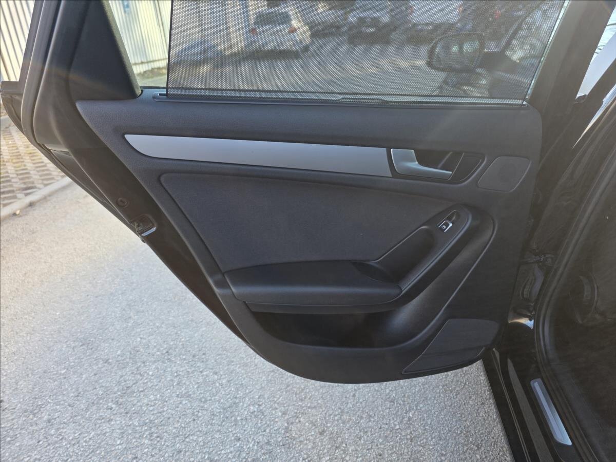 Audi A4 Kombi 2,0 l 100 kw