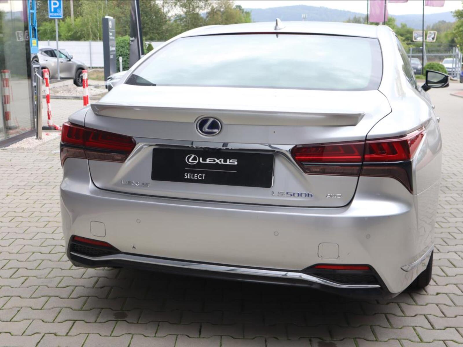 Lexus LS 500h 9