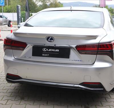 Lexus LS 500h 9