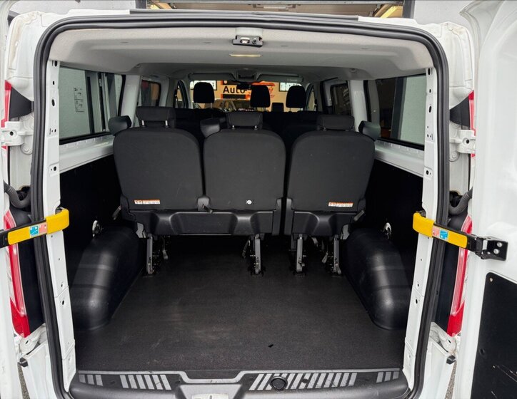 Ford Transit Custom 21