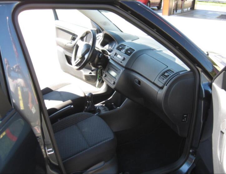 Škoda Fabia 12