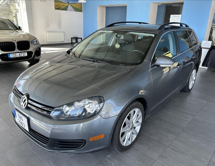 Volkswagen Golf Kombi 2,0 l 103 kw