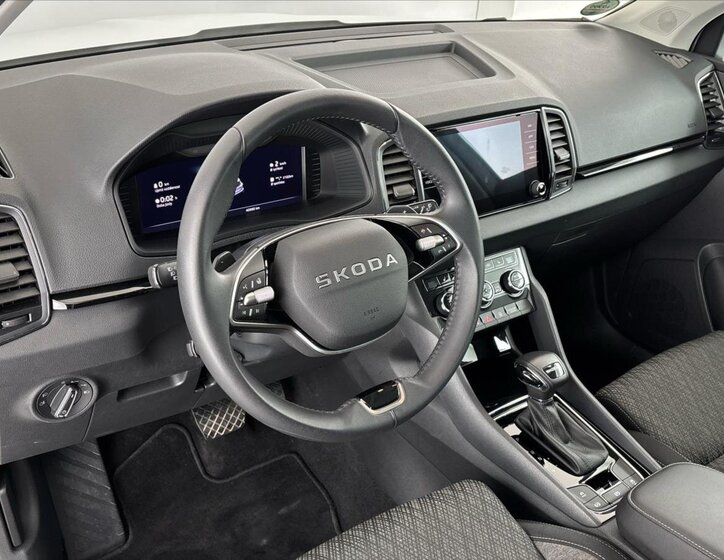 Škoda Karoq SUV / Terénní 1,5 l 110 kw