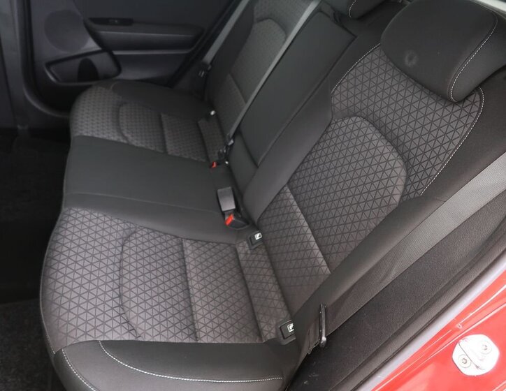 KIA Ceed Hatchback 1,4 l 103 kw