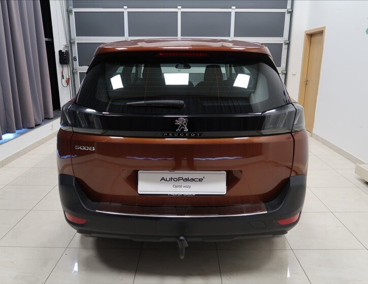 Peugeot 5008 MPV 1,5 l 96 kw