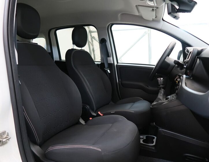 Fiat Panda Hatchback 999,0 51 kw