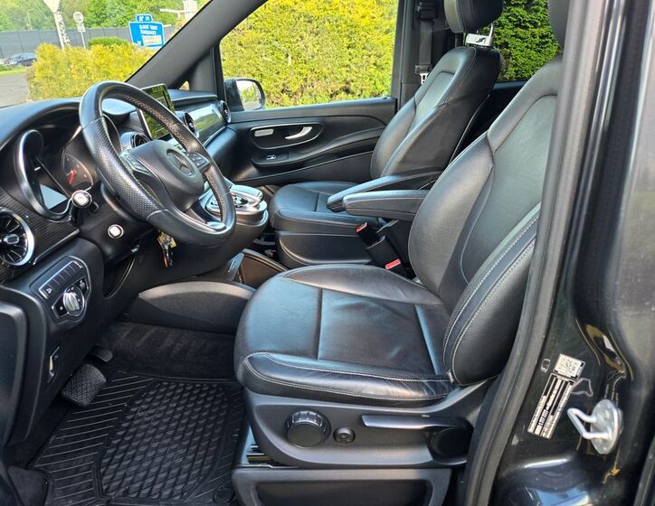 Mercedes-Benz Třídy V 11