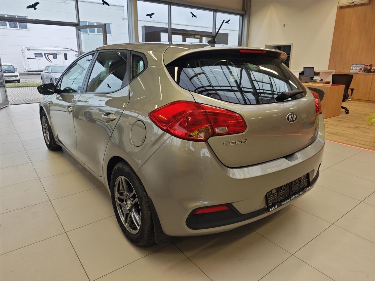 KIA Ceed Hatchback 1,4 l 73 kw