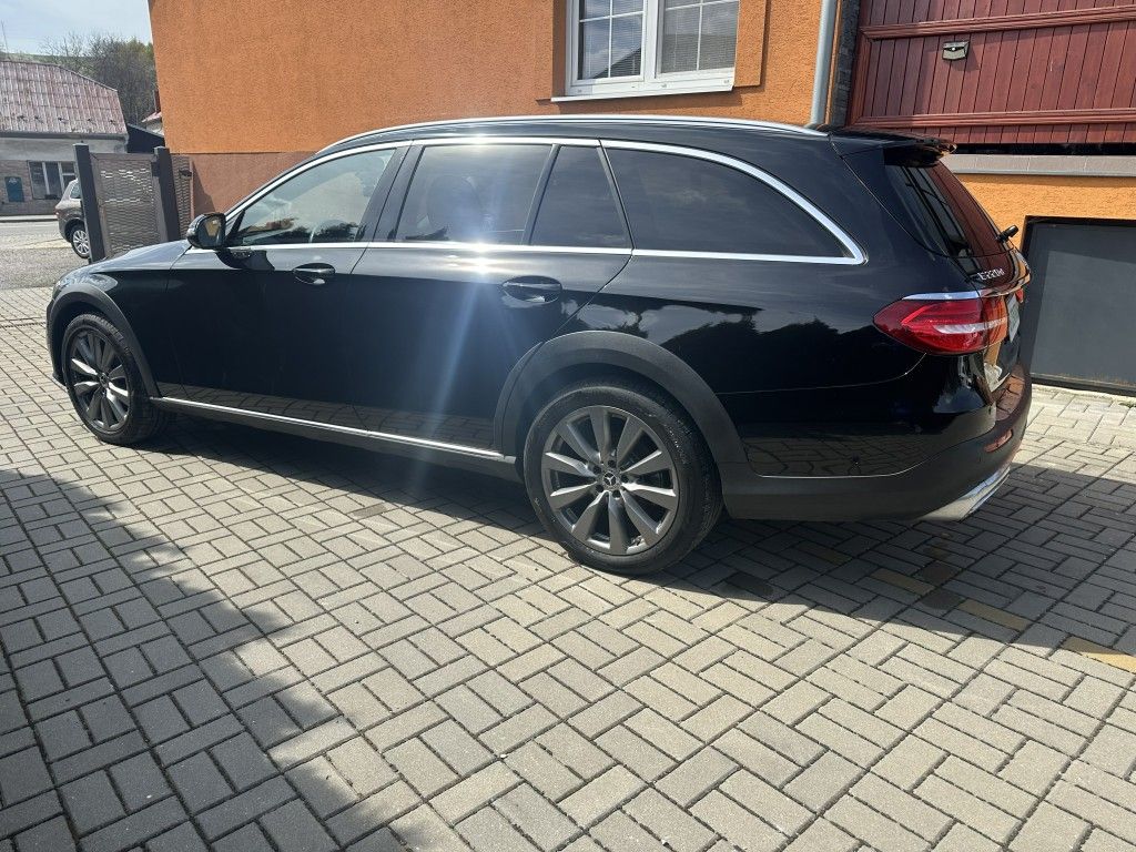 Mercedes-Benz Třídy E