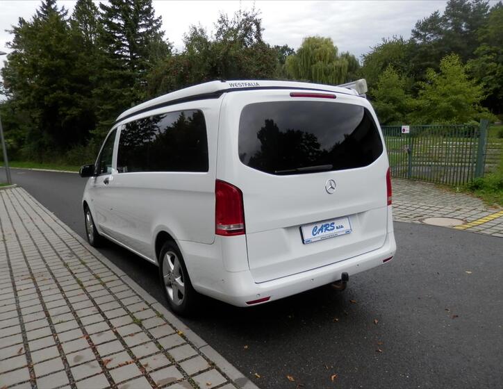 Mercedes-Benz Vito 12