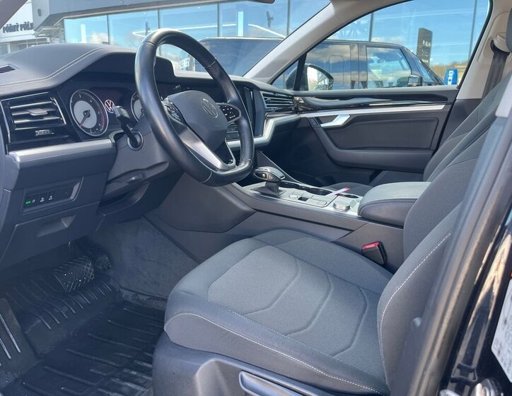 Volkswagen Touareg SUV / Terénní 3,0 l 170 kw