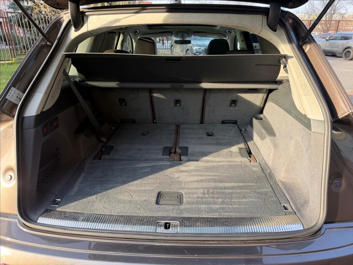 Audi Q7 SUV / Terénní 3,0 l 200 kw