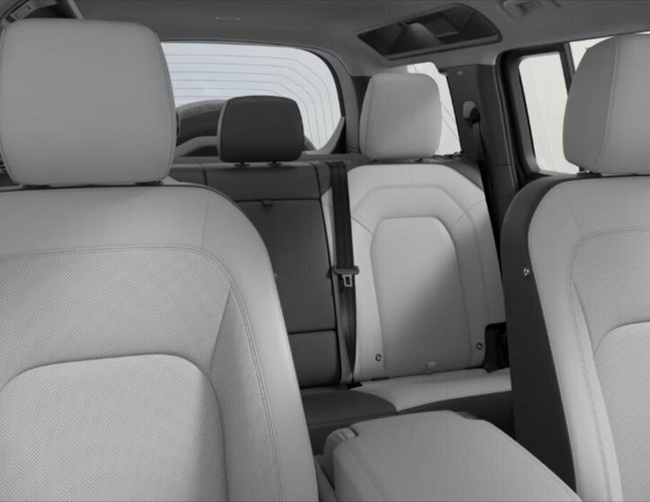 Land Rover Defender SUV / Terénní 5,0 l 313 kw