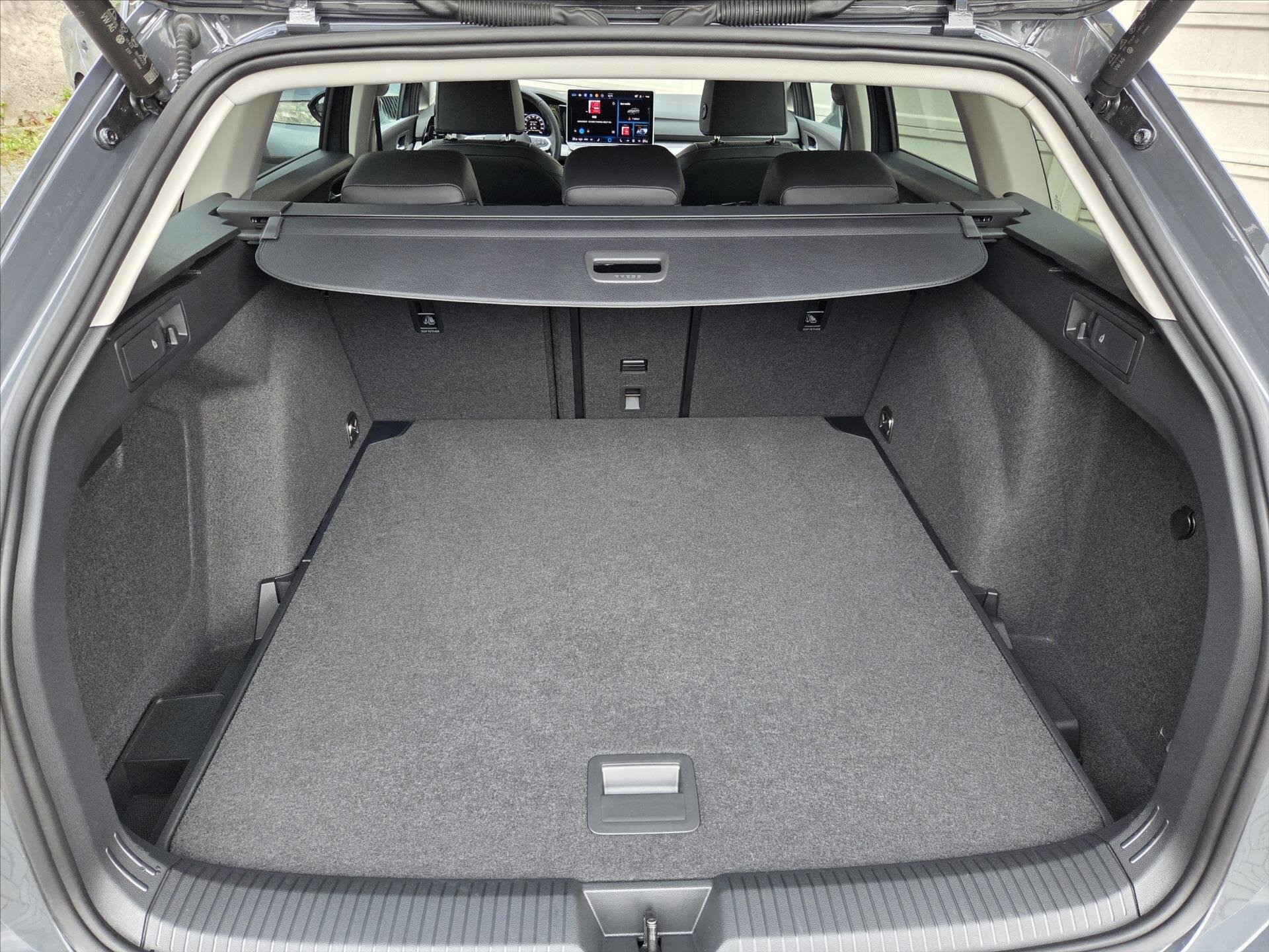 Volkswagen Golf Kombi 1,5 l 110 kw