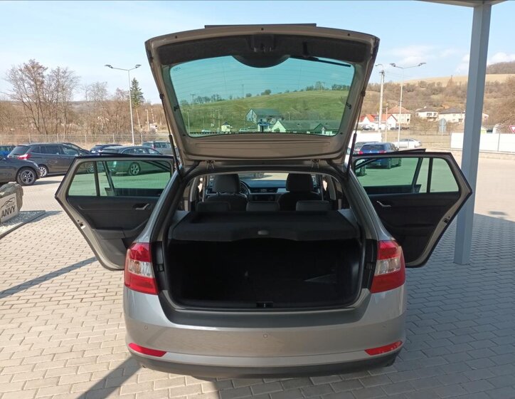 Škoda Rapid Hatchback 1,2 l 81 kw