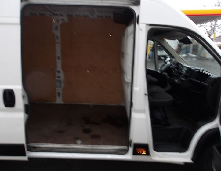 Citroën Jumper Skříň 2,2 l 121 kw