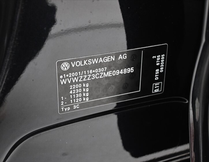 Volkswagen Passat 12