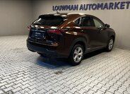 Lexus NX 300h SUV 2,5 l 145 kw