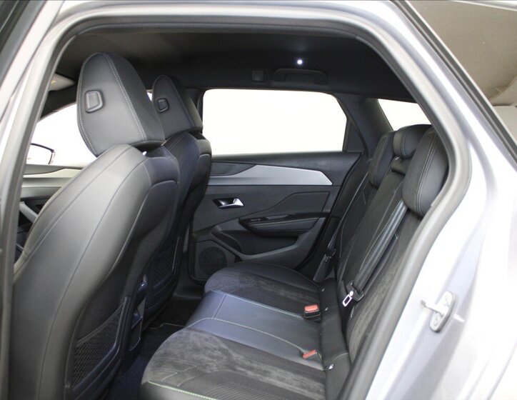 Peugeot 308 Kombi 1,2 l 96 kw