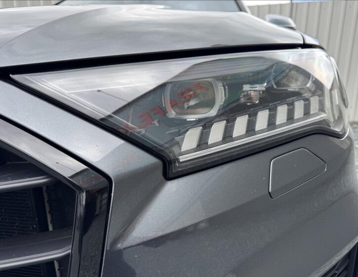 Audi SQ7 Kombi 4,0 l 320 kw