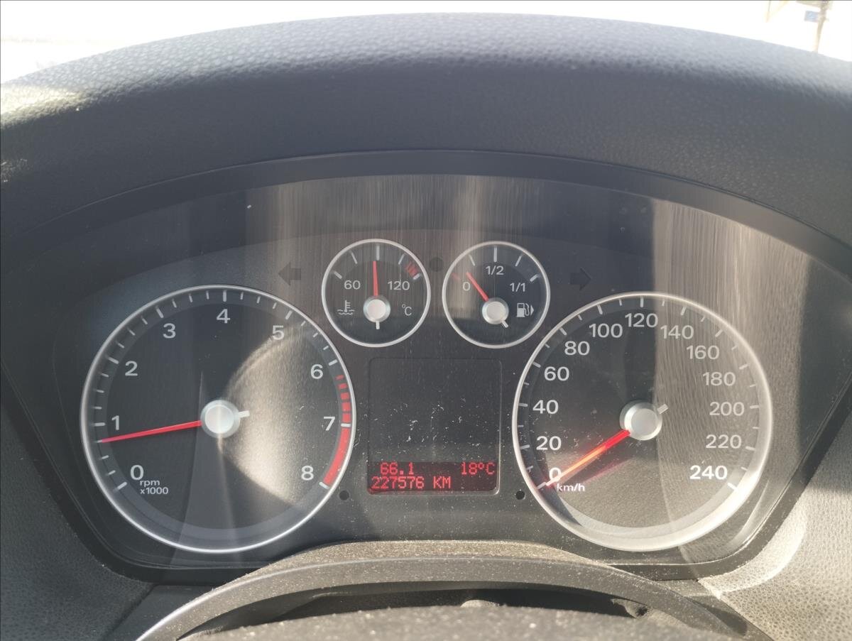 Ford Focus Kombi 1,6 l 74 kw