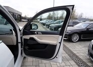 BMW X7 SUV / Terénní 3,0 l 250 kw