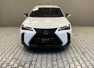 Lexus UX 300h 4