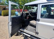 Land Rover Defender Ostatní 2,5 l 90 kw