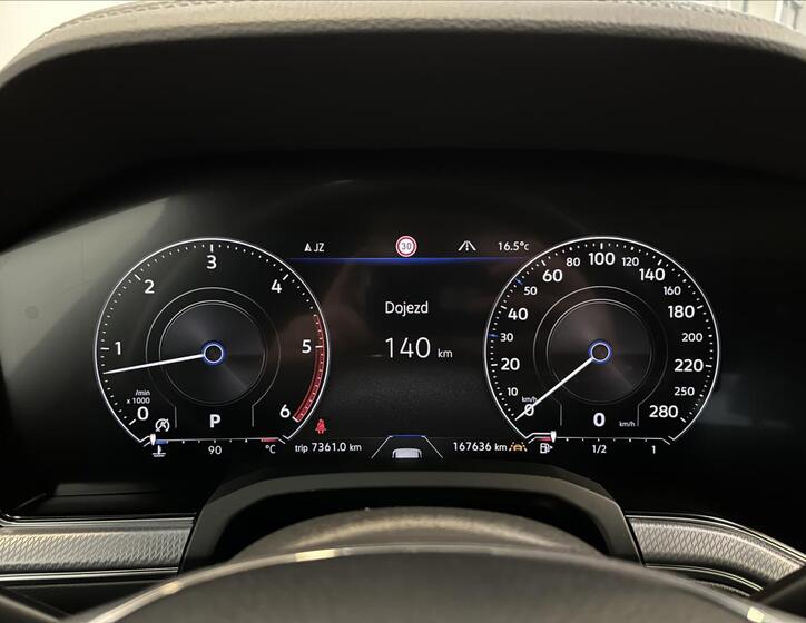 Volkswagen Touareg 14