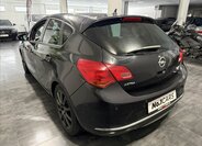 Opel Astra 4