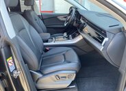 Audi Q8 SUV / Terénní 3,0 l 250 kw