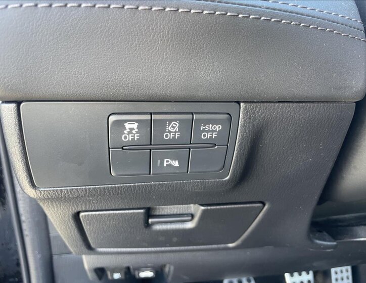 Mazda 6 Sedan 2,0 l 121 kw