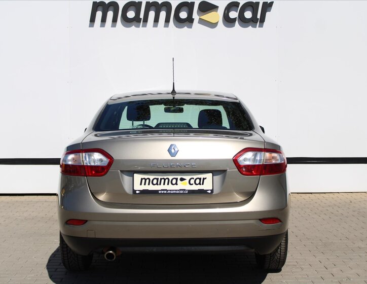 Renault Fluence 6
