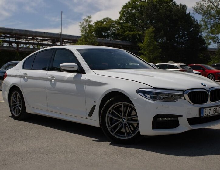 BMW Řada 5 Sedan / Limuzína 2,0 l 185 kw