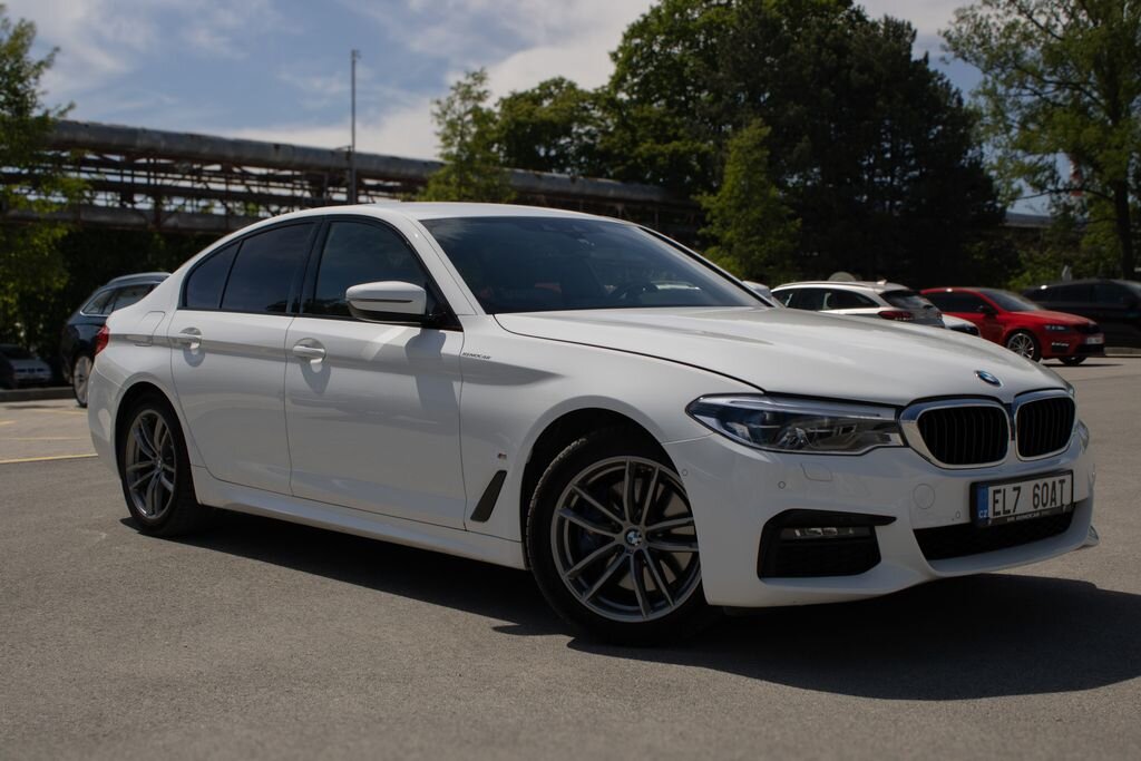 BMW Řada 5 Sedan / Limuzína 2,0 l 185 kw