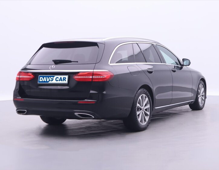 Mercedes-Benz Třídy E Kombi 2,0 l 143 kw