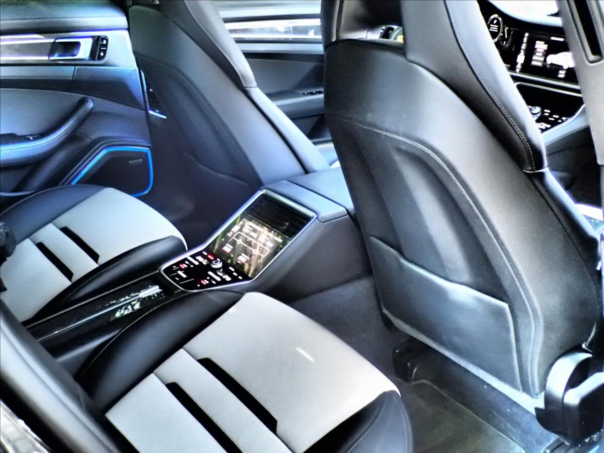 Porsche Panamera Hatchback 2,9 l 243 kw