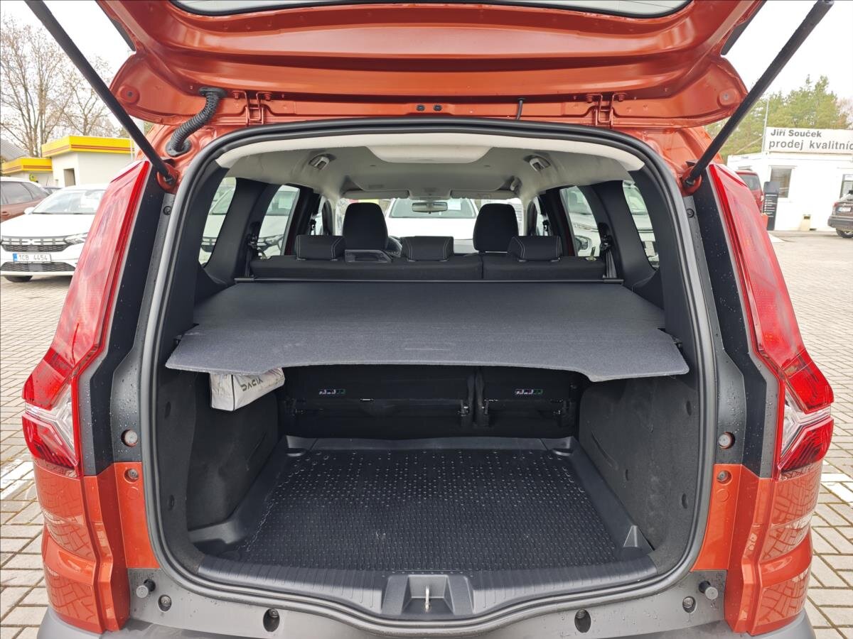 Dacia Jogger Kombi 999,0 67 kw