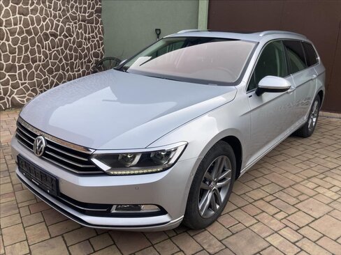 Volkswagen Passat Kombi 1,4 l 110 kw