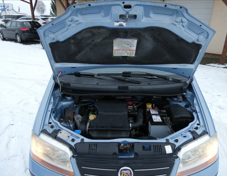 Fiat Idea Hatchback 1,4 l 70 kw