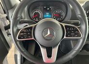 Mercedes-Benz Sprinter 13