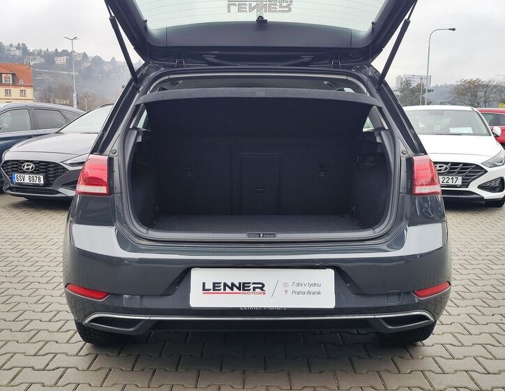 Volkswagen Golf Kombi 999,0 85 kw