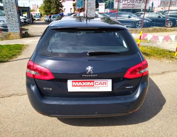 Peugeot 308 Kombi 1,6 l 73 kw