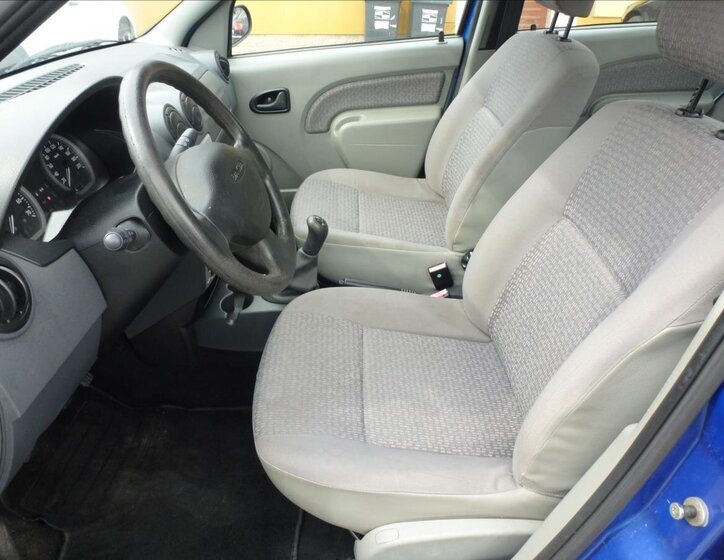 Dacia Logan Sedan / Limuzína 1,6 l 64 kw