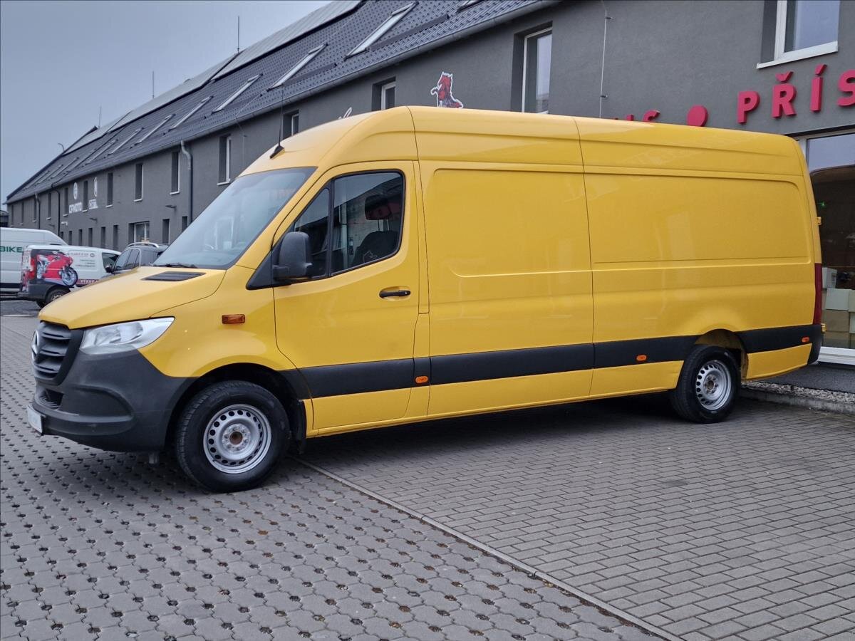 Mercedes-Benz Sprinter Skříň 2,1 l 105 kw